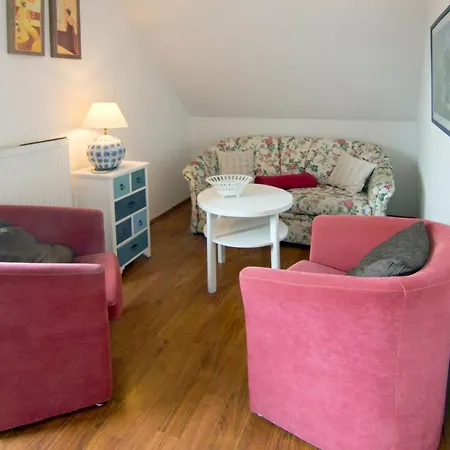 Haus Schoenborn Guest house